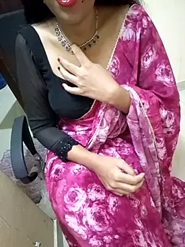 Snapshot of Roja-Telugu777 chatting on February 25, 2025, 12:03 am Roja-Telugu777 online show from February 25, 2025, 12:03 am