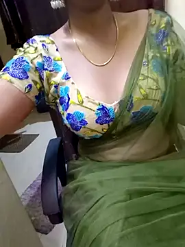 Snapshot of Roja-Telugu777 chatting on March 7, 2025, 1:31 am Roja-Telugu777 online show from March 7, 2025, 1:31 am