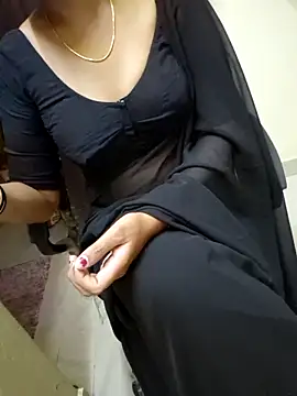 Snapshot of Roja-Telugu777 chatting on March 11, 2025, 11:12 am Roja-Telugu777 online show from March 11, 2025, 11:12 am