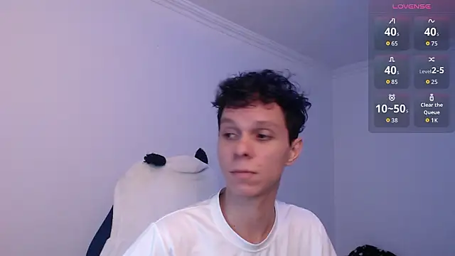 bryamado69 online show from March 22, 2026, 2:31 pm