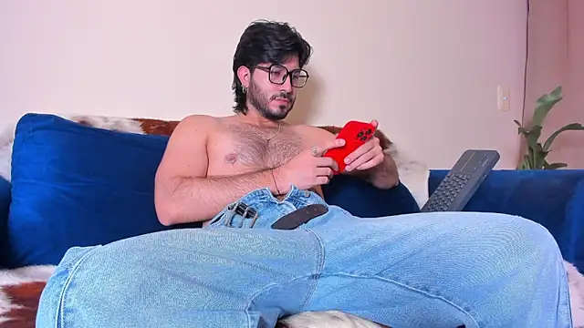 Snapshot of Ackerman_Eren_ chatting on January 24, 2025, 6:04 pm Ackerman Eren online show from January 24, 2025, 6:04 pm