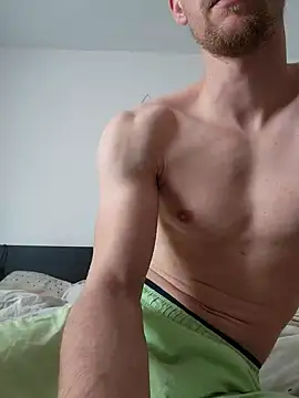 Snapshot of harper91000 chatting on February 20, 2025, 1:08 pm harper91000 online show from February 20, 2025, 1:08 pm