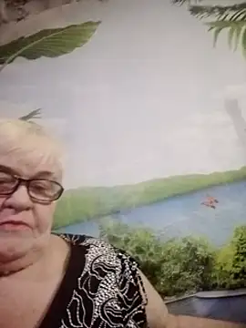 VioletSweet566 online show from February 4, 2025, 6:17 pm