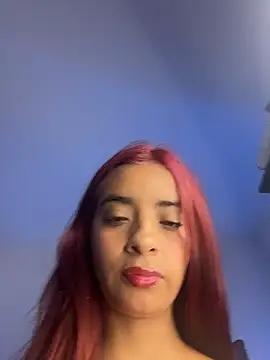 Laura fernandezII online show from January 11, 2026, 5:56 am