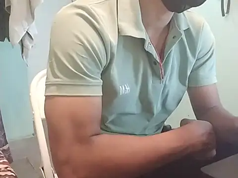 Snapshot of vicky0805 chatting on March 14, 2025, 3:48 am vicky0805 online show from March 14, 2025, 3:48 am