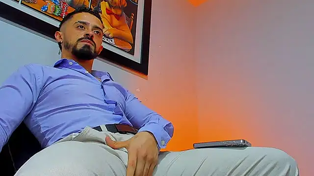 MAXIMUS MASTE3 online show from October 23, 2025, 8:29 pm