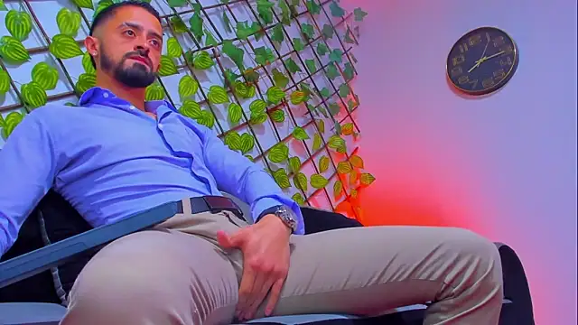 MAXIMUS MASTE3 online show from February 8, 2026, 7:06 pm