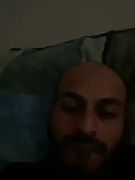 Snapshot of islandvybee55 chatting on December 15, 2024, 10:15 pm islandvybee55 online show from December 15, 2024, 10:15 pm