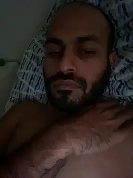 Snapshot of islandvybee55 chatting on January 10, 2025, 10:36 pm islandvybee55 online show from January 10, 2025, 10:36 pm