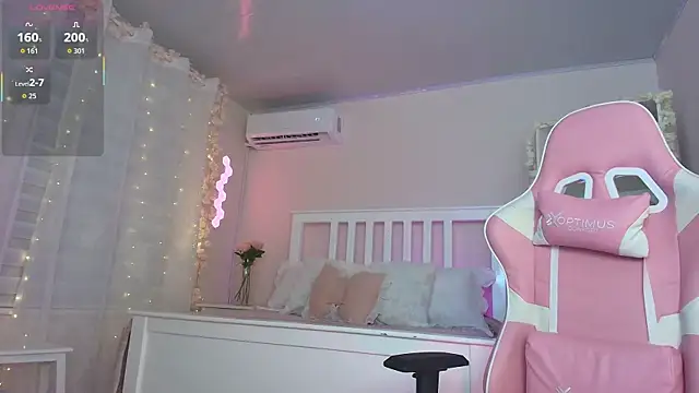 ely cherry18 online show from April 16, 2026, 12:11 am