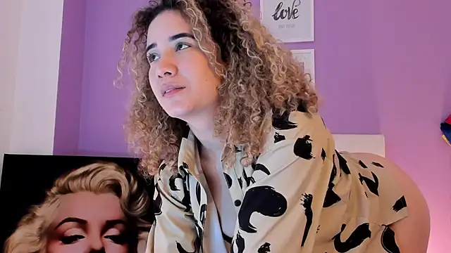 Snapshot of Charlotte11-11 chatting on March 20, 2026, 3:50 pm Charlotte11-11 online show from March 20, 2026, 3:50 pm