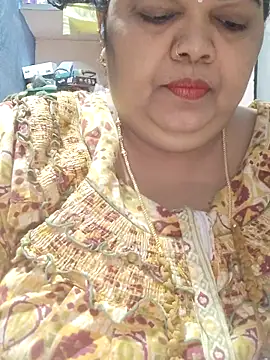 Snapshot of tamilthanushri chatting on May 12, 2026, 8:00 am tamilthanushri online show from May 12, 2026, 8:00 am