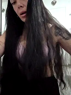 Snapshot of cicciolina chatting on April 21, 2026, 12:22 pm cicciolina online show from April 21, 2026, 12:22 pm