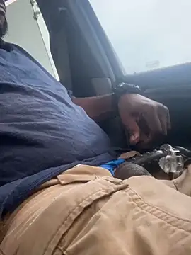 SukItSlo444 online show from April 14, 2026, 2:12 pm