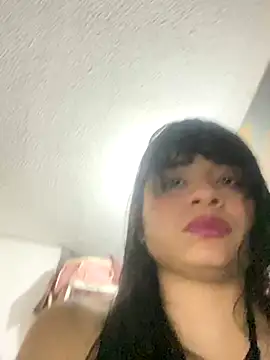 Snapshot of mysteriousgirl20 chatting on December 2, 2024, 6:30 am mysteriousgirl20 online show from December 2, 2024, 6:30 am