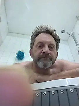 Snapshot of Vernalot_76 chatting on September 23, 2025, 8:56 pm Vernalot 76 online show from September 23, 2025, 8:56 pm