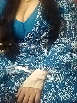 Snapshot of MONA_DARLING31 chatting on September 26, 2025, 4:38 am MONA DARLING31 online show from September 26, 2025, 4:38 am