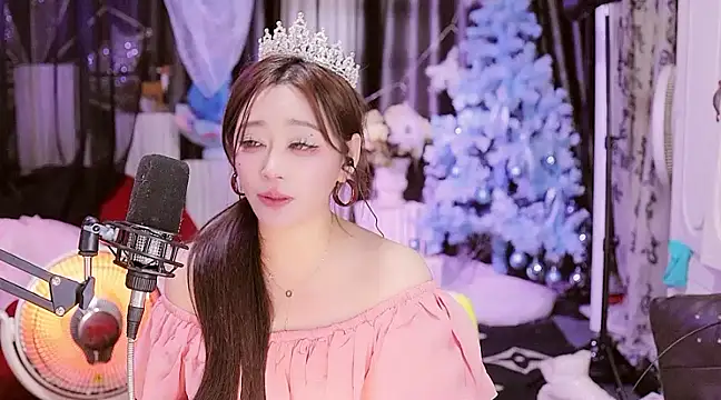 Missy Nana21 online show from January 4, 2025, 7:13 pm