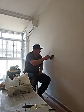 seloloko20 online show from February 2, 2025, 8:35 am