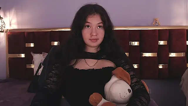 lilimini032 online show from March 3, 2026, 7:53 pm