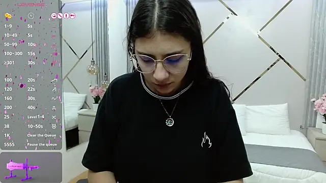 Snapshot of Lita_Rogers chatting on December 7, 2024, 2:35 pm Lita Rogers online show from December 7, 2024, 2:35 pm