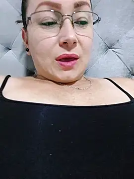 milly sanchez online show from June 2, 2026, 6:21 pm