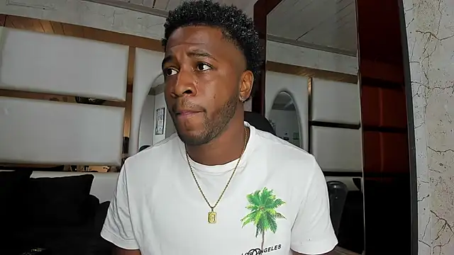 Drake Nassir4 online show from March 2, 2025, 3:16 pm