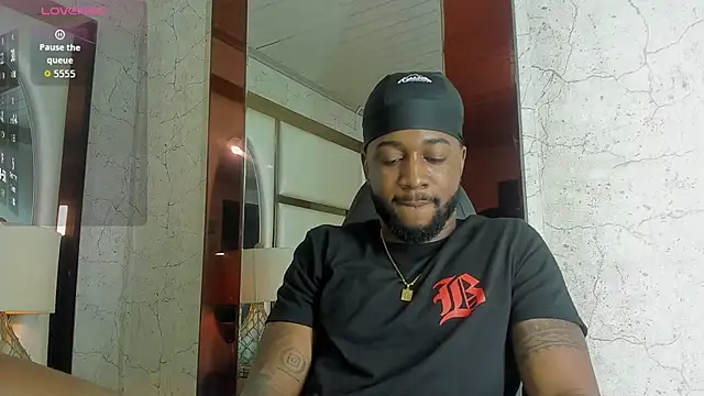 Drake Nassir4 online show from November 27, 2025, 2:19 pm