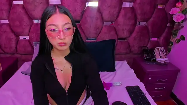 Katty Queen online show from April 9, 2026, 7:19 pm