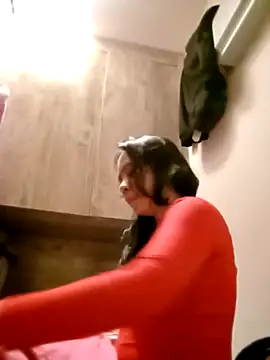 doggiepossession online show from February 17, 2025, 1:53 pm