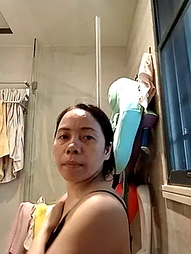 doggiepossession online show from March 10, 2025, 9:43 am