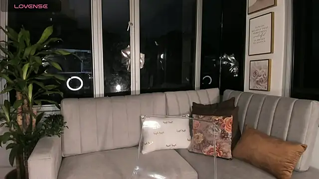 Megan Lim online show from February 7, 2025, 11:01 am