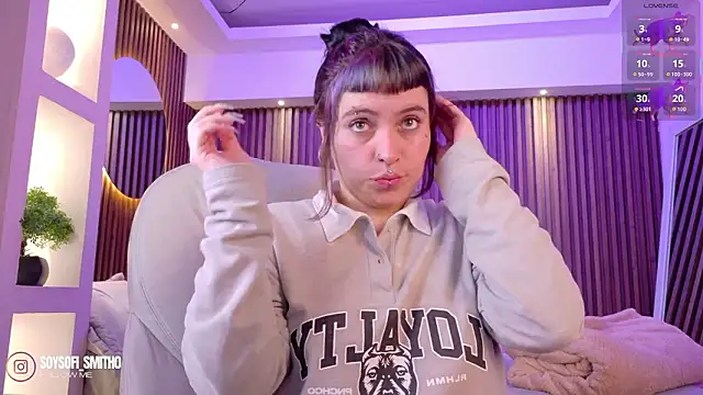 Lucy Smith2 online show from March 5, 2026, 3:57 am