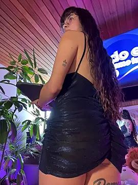 Snapshot of VioletaSubmissive chatting on February 8, 2026, 7:28 pm VioletaSubmissive online show from February 8, 2026, 7:28 pm