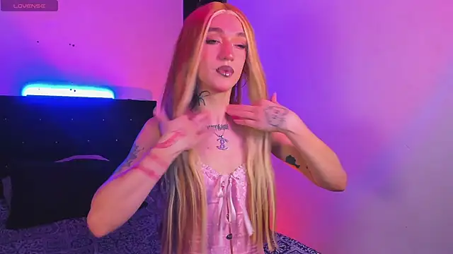 Snapshot of zarablare_ chatting on March 2, 2026, 4:47 am zarablare online show from March 2, 2026, 4:47 am