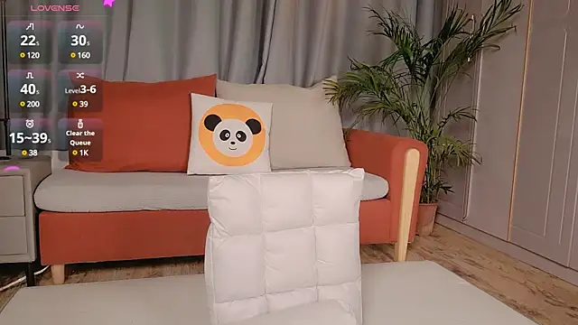 Snapshot of Youth3_ chatting on January 11, 2025, 12:40 pm Youth3  online show from January 11, 2025, 12:40 pm