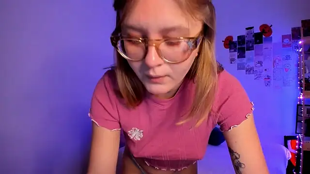 Snapshot of leazy_peazy chatting on December 14, 2025, 5:57 am leazy peazy online show from December 14, 2025, 5:57 am