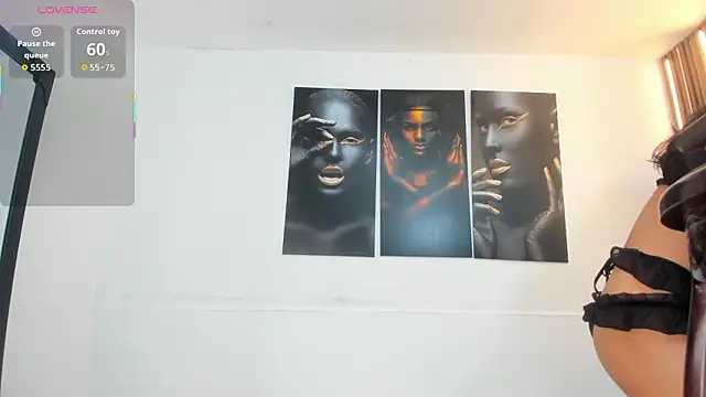 estephany doll online show from February 2, 2026, 1:54 pm