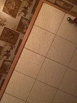 Snapshot of Tonybaloney1972 chatting on February 1, 2026, 4:44 am Tonybaloney1972 online show from February 1, 2026, 4:44 am