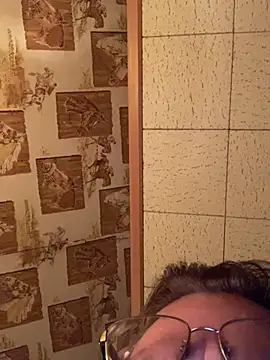 Snapshot of Tonybaloney1972 chatting on February 27, 2026, 1:05 am Tonybaloney1972 online show from February 27, 2026, 1:05 am