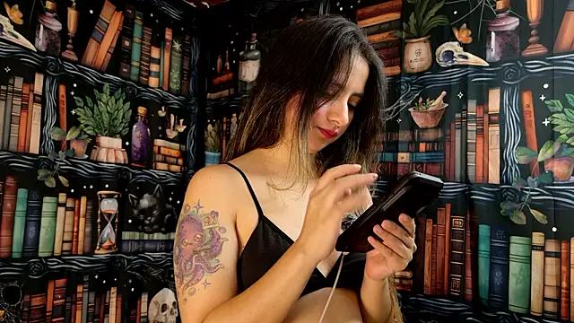 Snapshot of julietta___jackson chatting on February 5, 2026, 9:41 pm julietta jackson online show from February 5, 2026, 9:41 pm