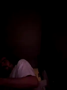 Snapshot of wolfwhite95 chatting on September 12, 2025, 2:44 am wolfwhite95 online show from September 12, 2025, 2:44 am