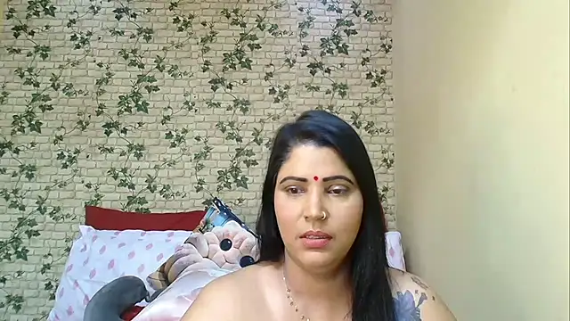 XIndianintimacy online show from April 22, 2026, 7:26 pm