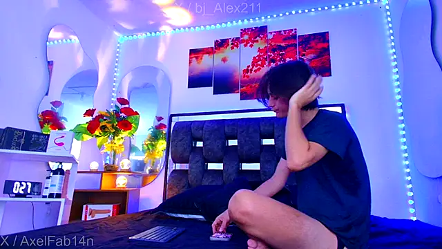 Alex and Fabian online show from September 23, 2025, 7:39 pm