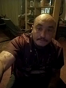 Snapshot of wilsons12 chatting on May 3, 2026, 4:40 am wilsons12 online show from May 3, 2026, 4:40 am