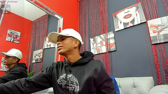 Hotkoljeixxx online show from March 9, 2025, 4:05 am