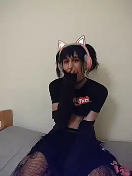 Snapshot of egirl711 chatting on December 13, 2025, 8:58 pm egirl711 online show from December 13, 2025, 8:58 pm