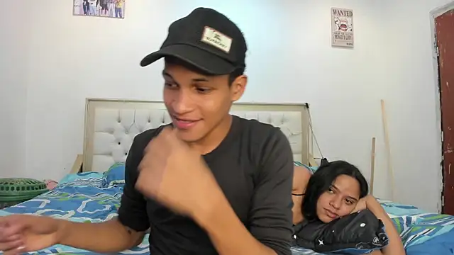 fenixonfire  online show from January 13, 2025, 8:26 pm