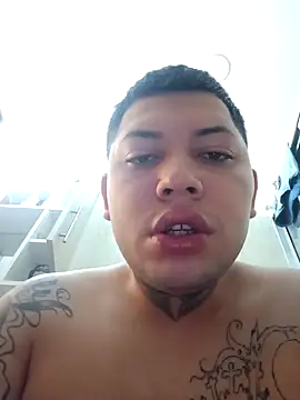 HotBoyJB2000 online show from February 3, 2025, 2:45 pm