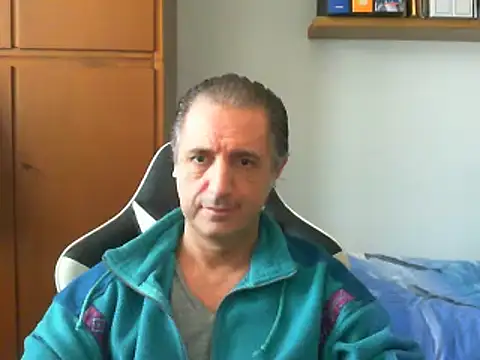 Snapshot of lliuk70mi chatting on March 19, 2025, 1:29 pm lliuk70mi online show from March 19, 2025, 1:29 pm